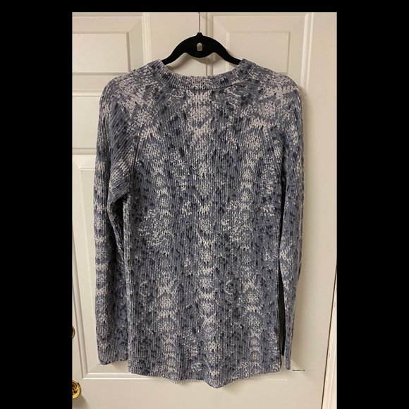 Reitmans 100% Cotton Leopard Print Sweater Medium - Picture 2 of 5